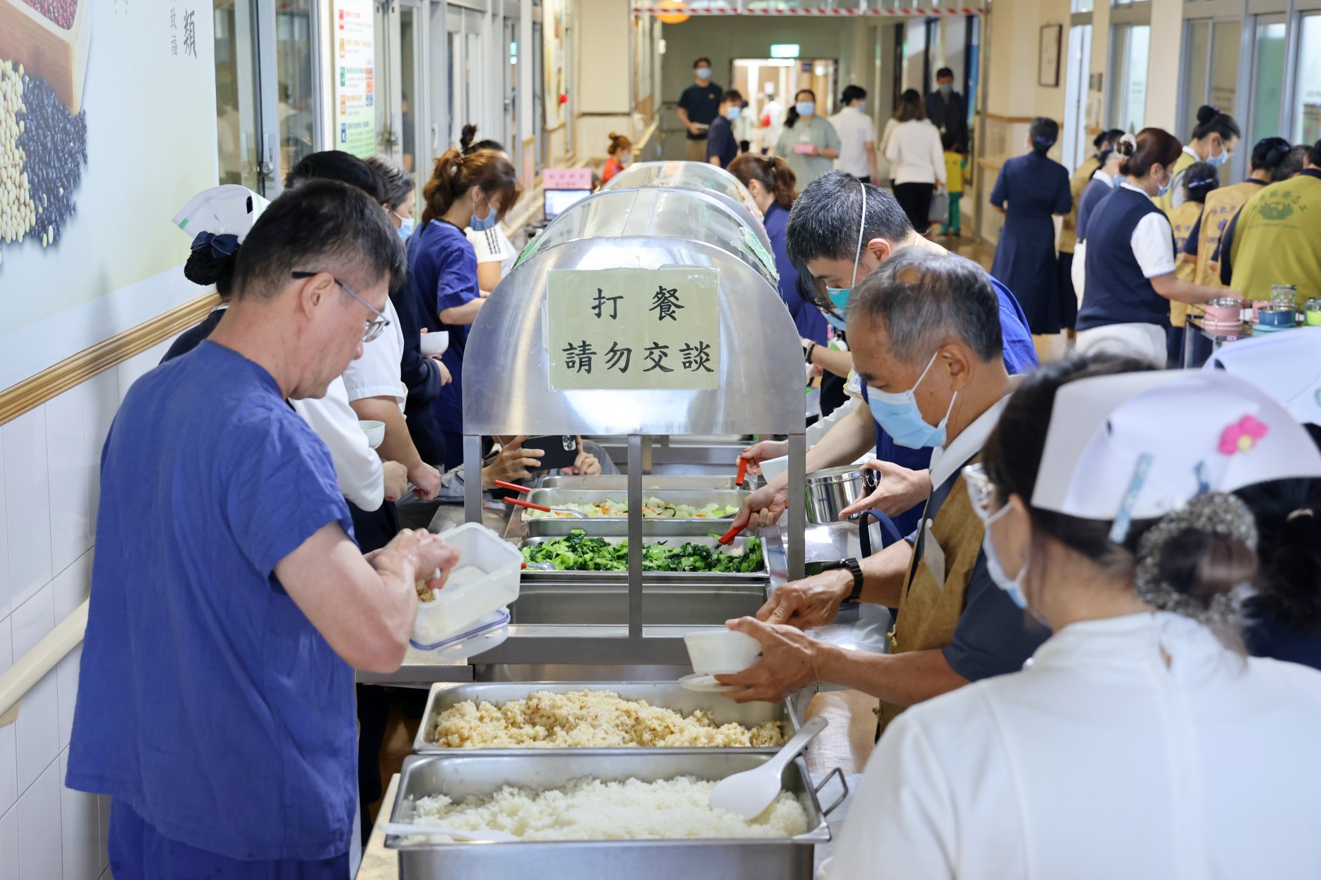 宜花東醫療院所首認證 花慈「綠食飯桌」邁向淨零綠生活