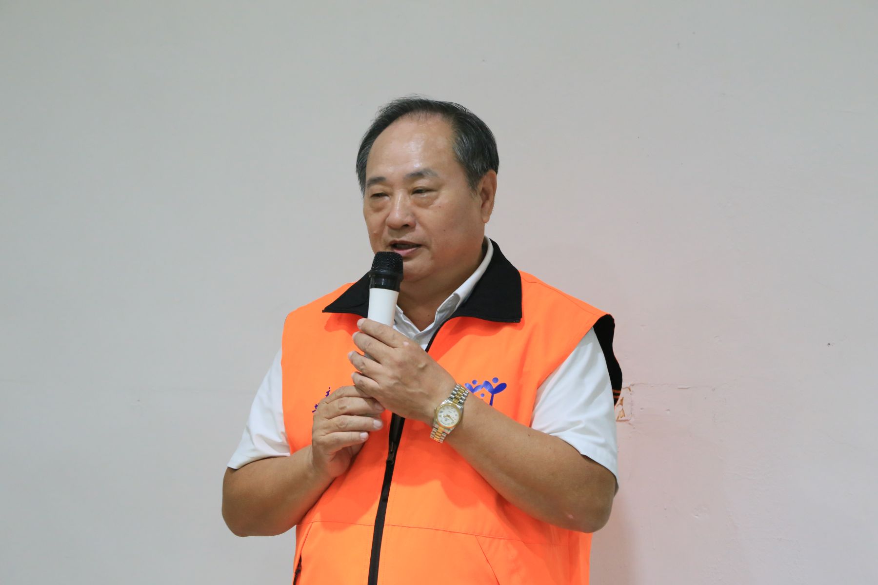 玉里區扶幼委員會主委黃夏明感謝行善團伸出援手，幫助家扶推動偏鄉服務