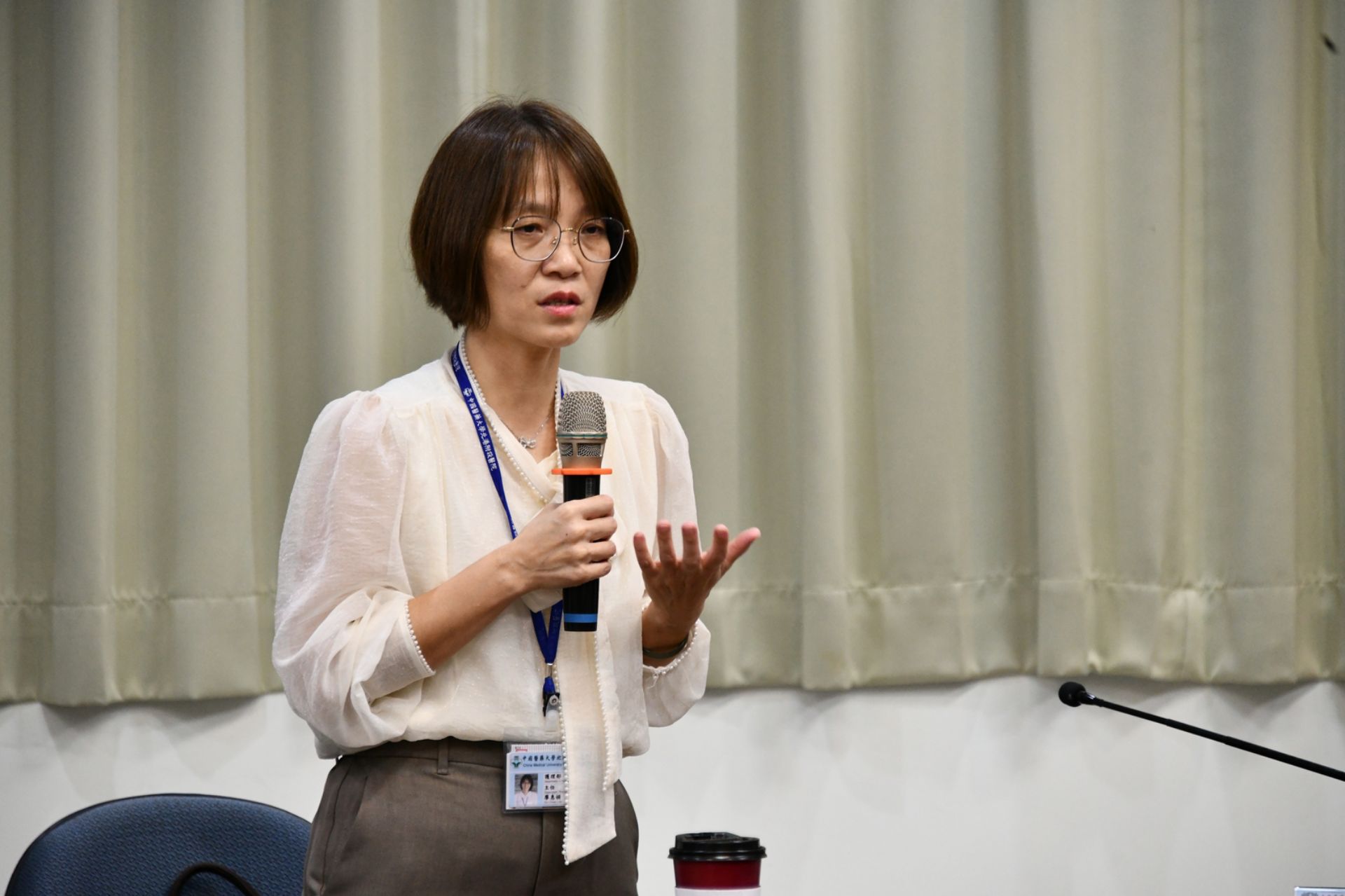中國醫藥大學北港附設醫院護理部主任廖惠娟分享醫院各項改善措施