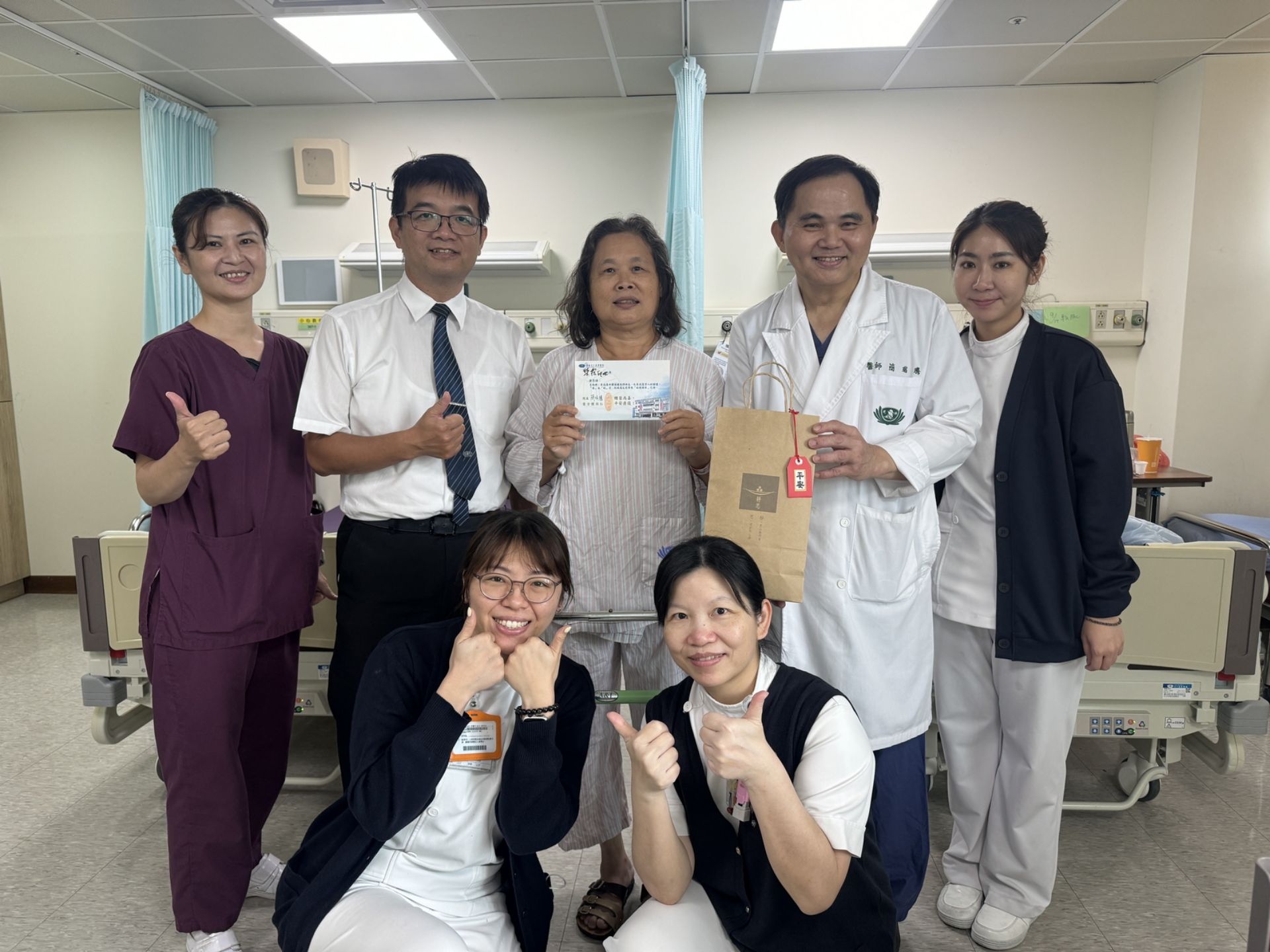 因車禍導致左股骨遠端骨折,在大林手術後轉至斗六PAC照護的鄭師姊歡喜出院