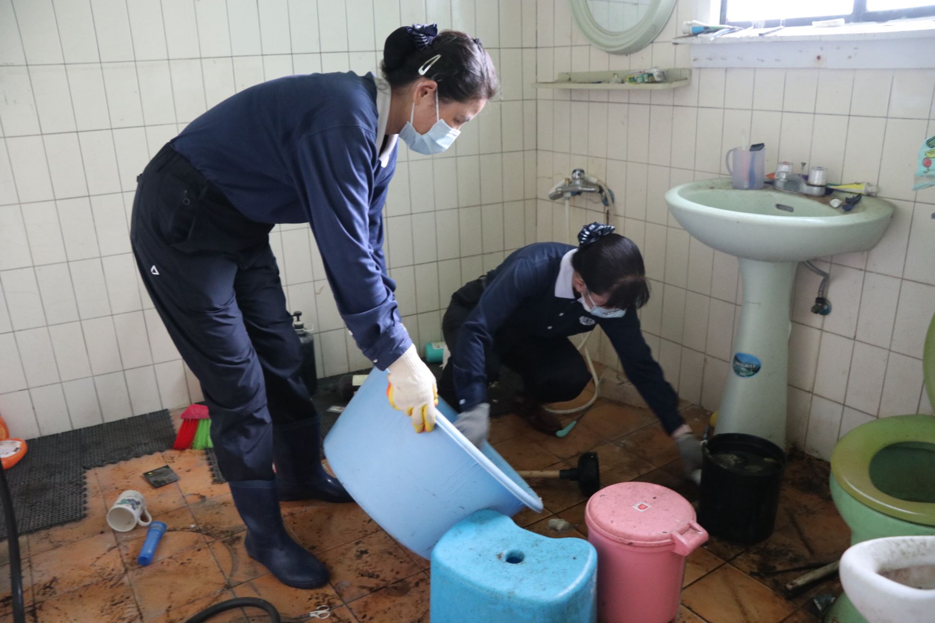 嘉義志工接力清掃 陪伴獨居案主找回生活力量